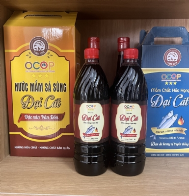 NƯỚC MẮM TRUYỀN THỐNG CHAI 1 LIT